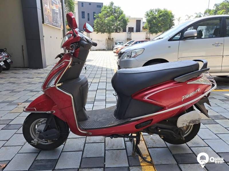 pleasure 2016 model QB Bikes Scooters