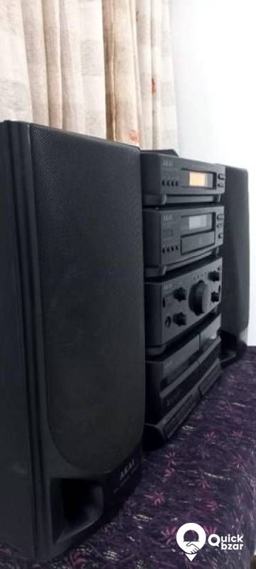 Akai music sale system