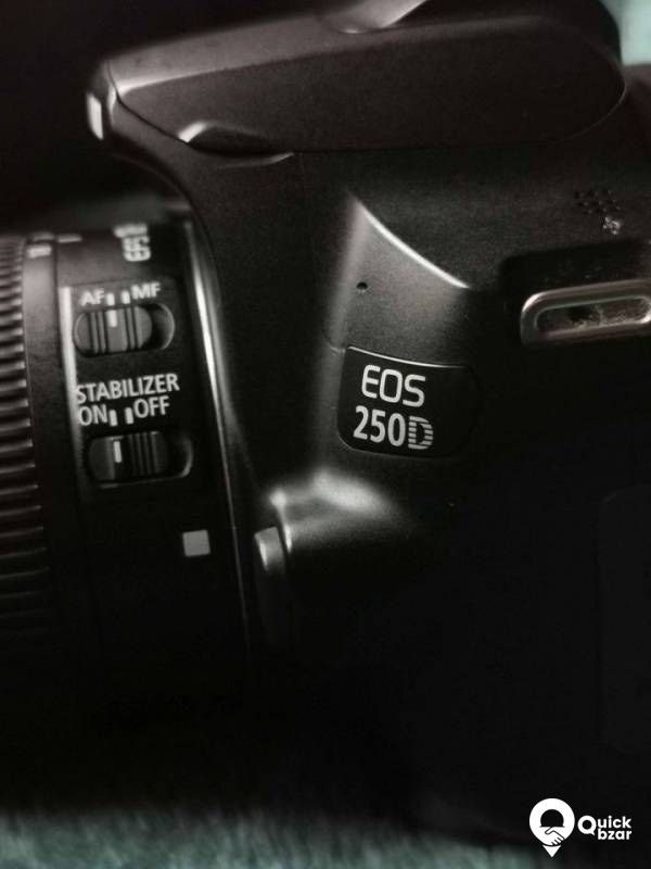 CANON 250D