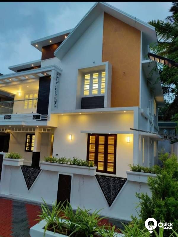 4BHK HOUSE FOR SALE