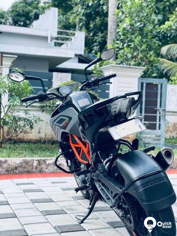 DUKE 250 BS6