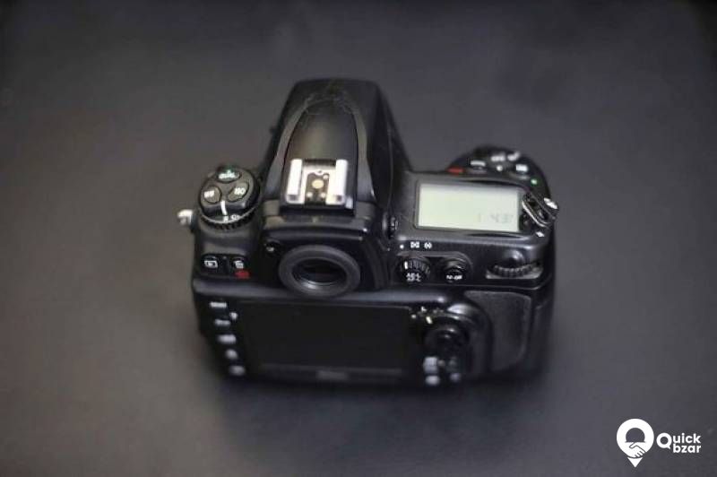 Nikon D700