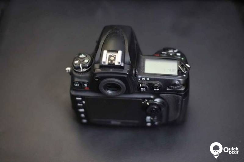 Nikon D700