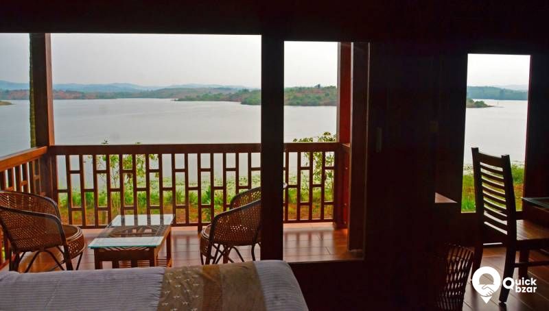 R3 LR Waterfront Grandeur Wooden Cottage