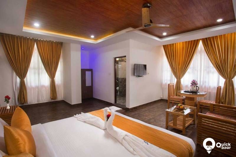 R6M AW Honeymoon Suite