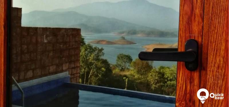 R14W CIR Pool Villa