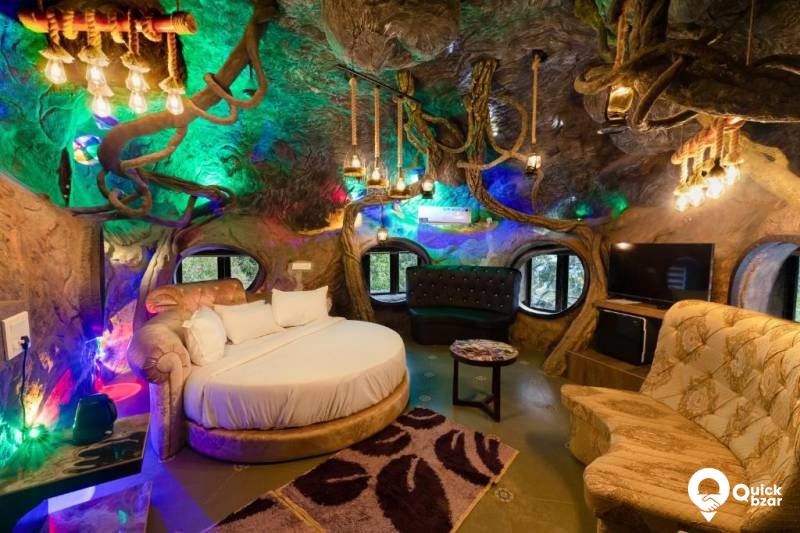 QB Stay- R49M PKT CAVE ROOM (2px)