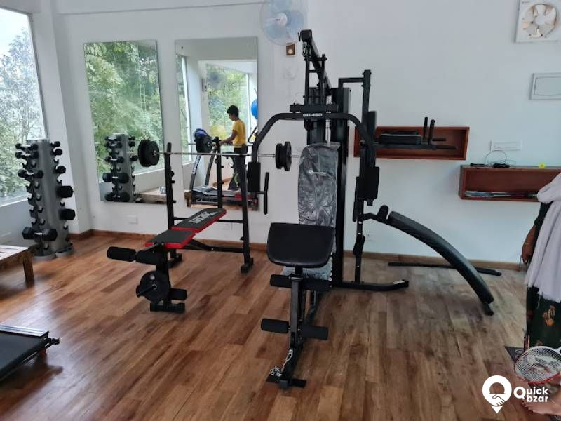 R19W WR DELUX A/C ROOM