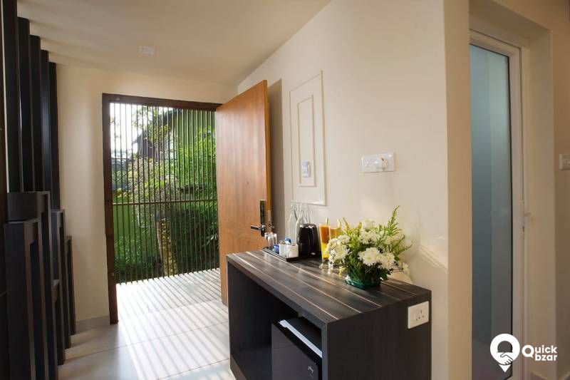 R69W STH ARS  SOLITAIRE COTTAGE