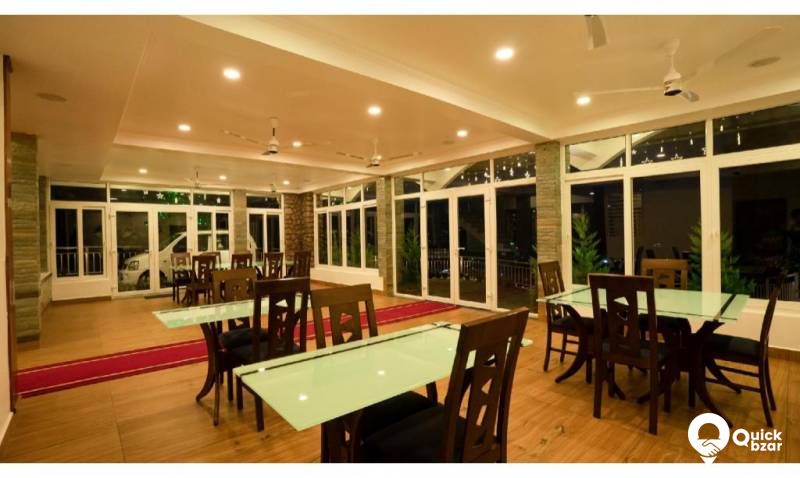 R80M CTR  DELUXE ROOM