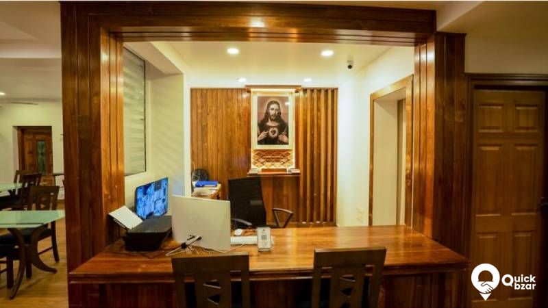 R80M CTR  DELUXE ROOM