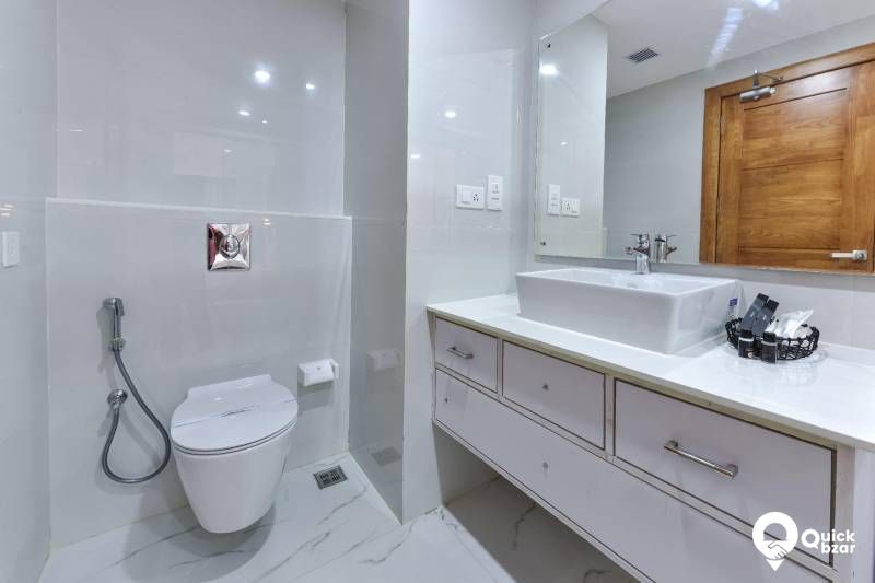 R80M CTR  LUXUARY ROOM