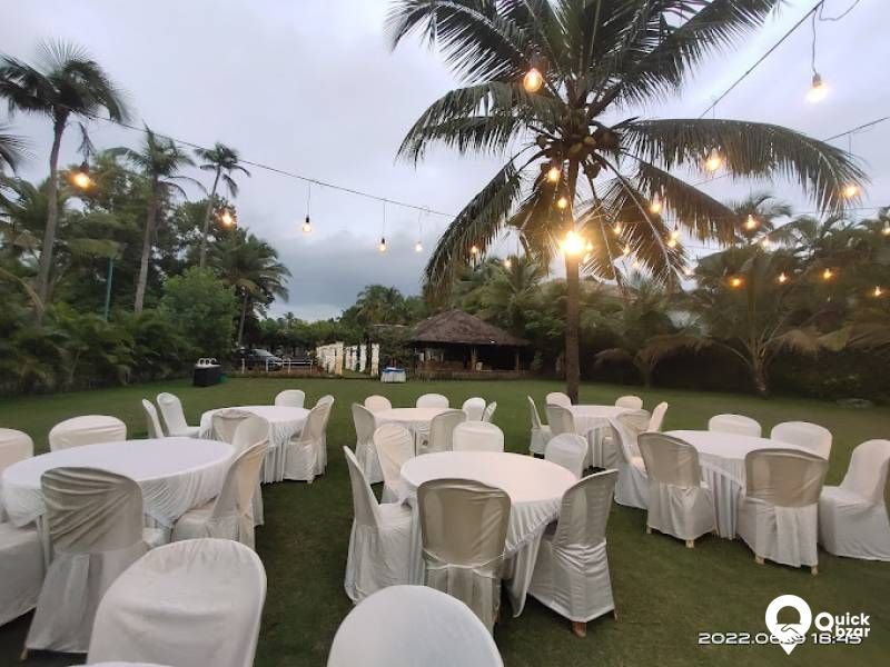 R1K MOFR  WAVES BEACH POOL VILA