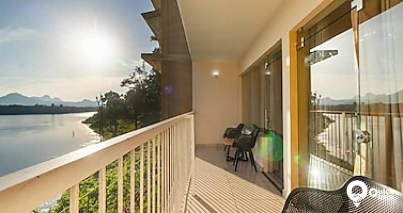 R27W KVS WATERFRONT DELUXE ROOM NON AC