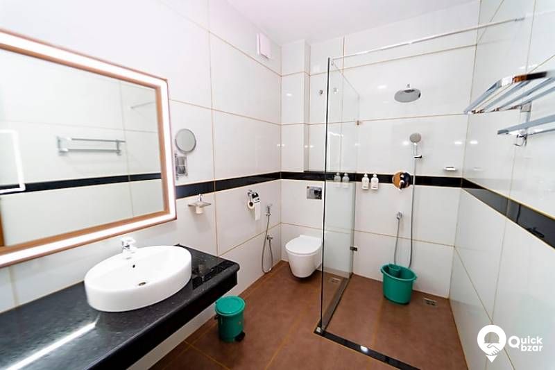 R8VRK SSR SEA VIEW & POOL VIEW