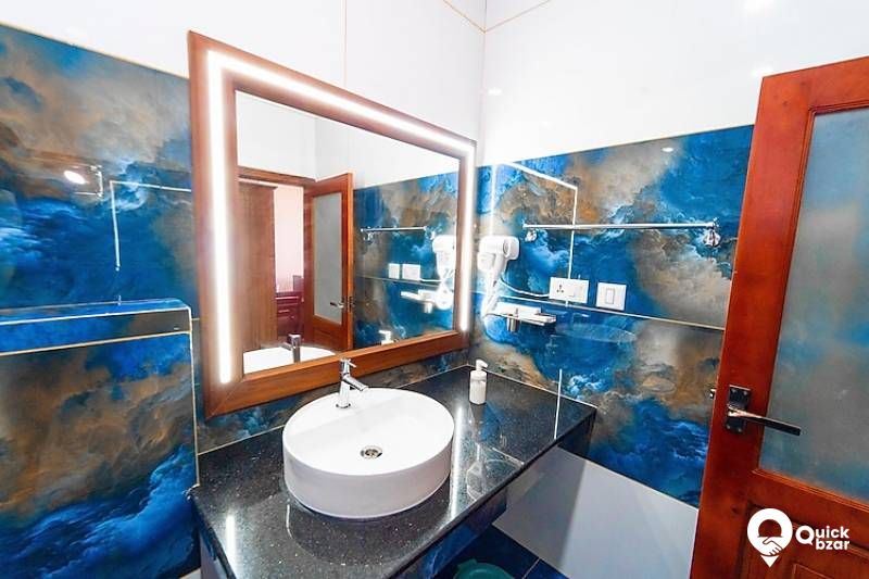 R8VRK SSR SUPERIOR SEA VIEW