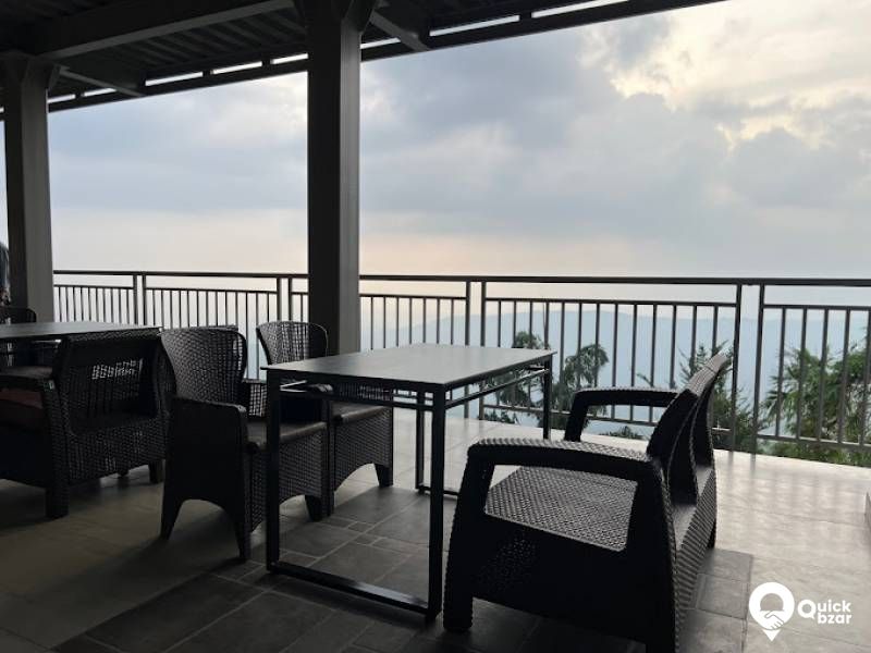R108M NSUH CARNATION SUIT ROOM