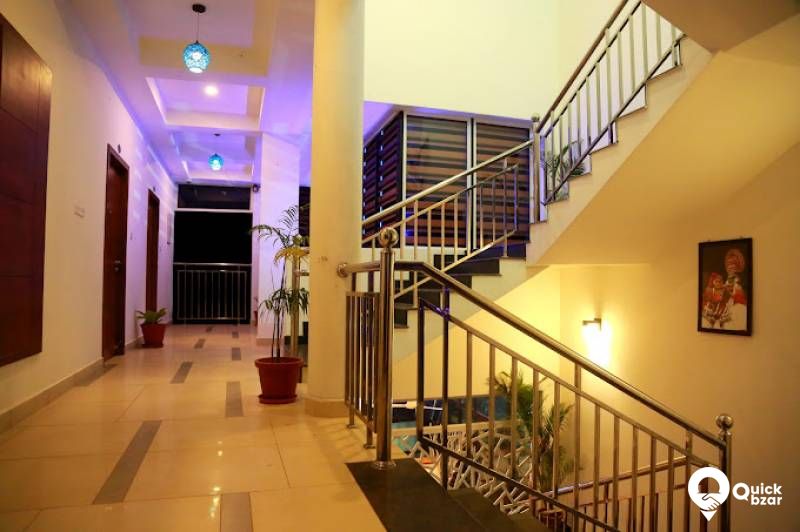 R116M PTL MOUNTAIN VIEW ROOM
