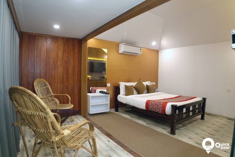 R41W MM WOOEN COTTAGE