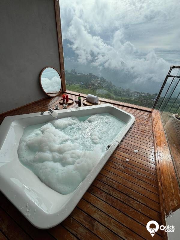 R122M KH TV VALLE ROMANZA (JACUZZI SUIT )