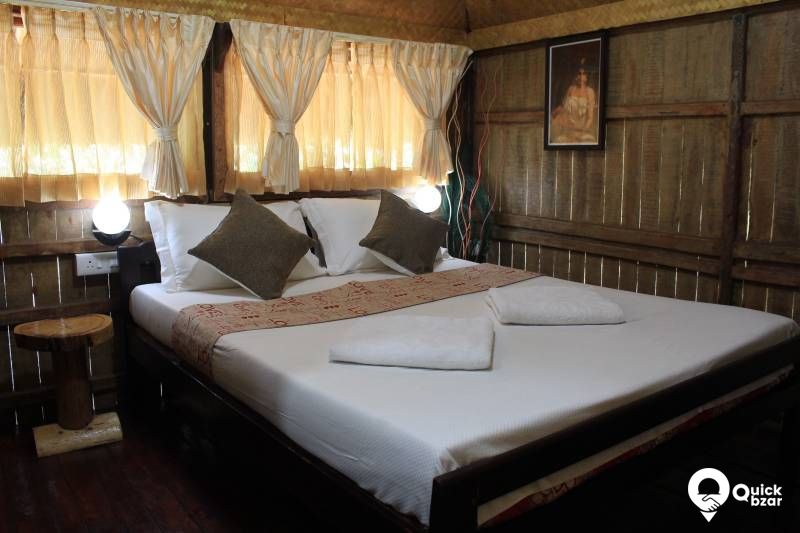 R14TH GAR  WOOD HOUSE (2PAX )