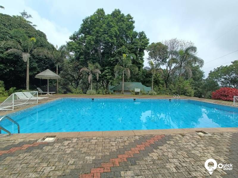 R153M GBHR  PREMIUM A/C TREEHOUSE ROOM