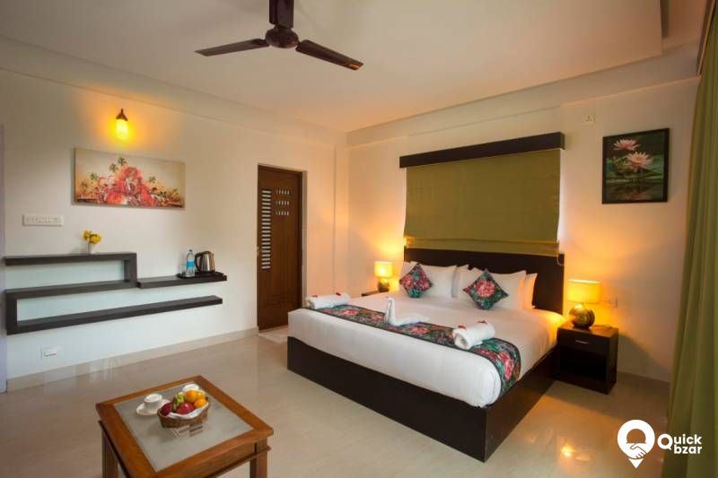 R159M ARM CLUB ROOM AC