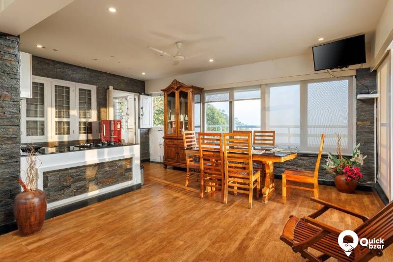 R162M ECD VALLEY VIEW SUITE