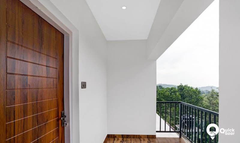 R167M THM EXECUTIVE ROOM