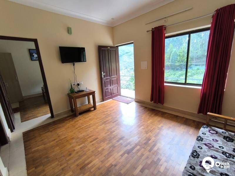 R2VA MHR THREE BEDROOM COTTAGE (9PAX)