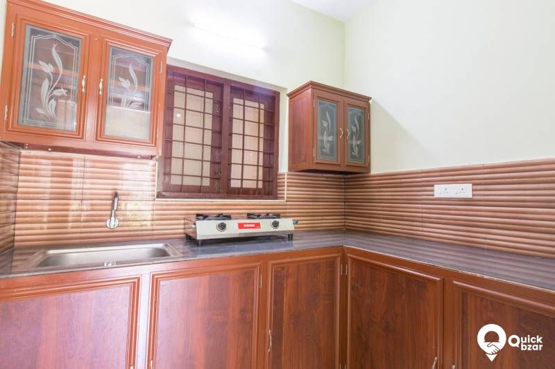 R170M TCR DELUE ROOM