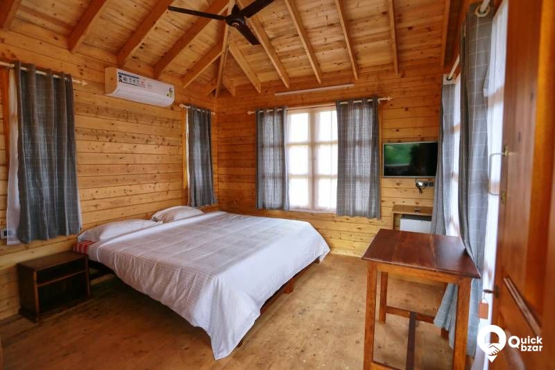 R4KNR WGR WOODEN COTTAGE