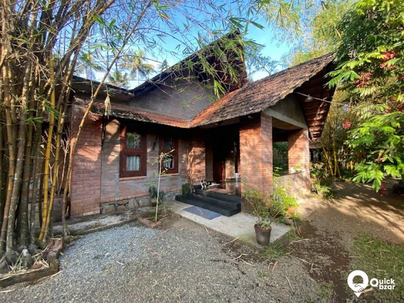 R5TR CFC COTTAGE ROOM STAY