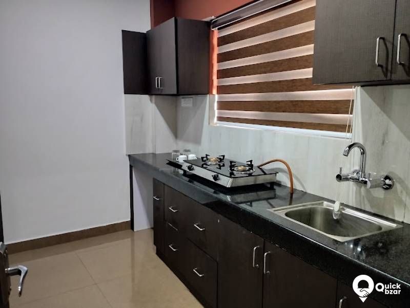 R59W RCHR  THREE BEDROOM FAMILY SUIT