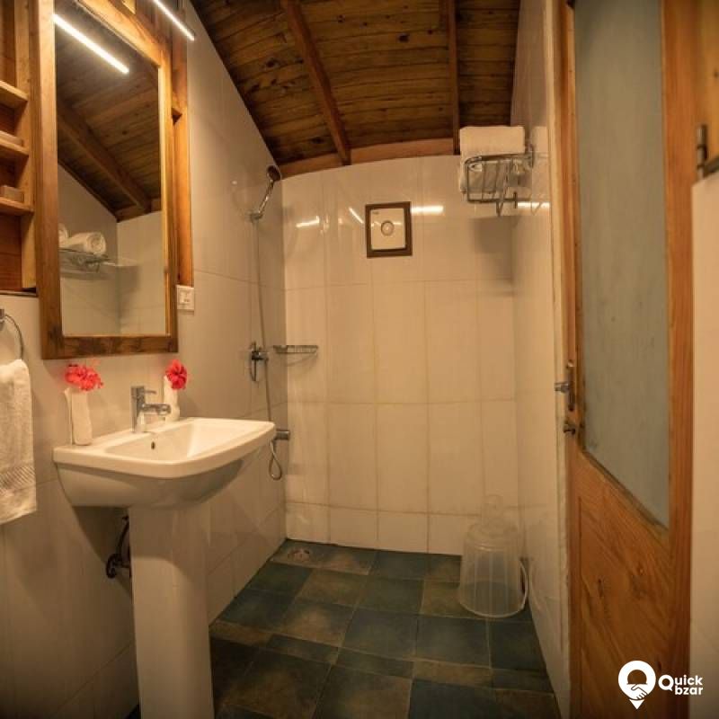 QB STAY - R22V  MMP WOODEN CHALET