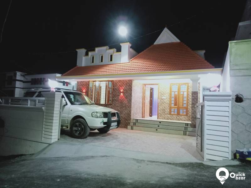 vattiyoorkavu puliyarakonam 5cent 1250 sqft