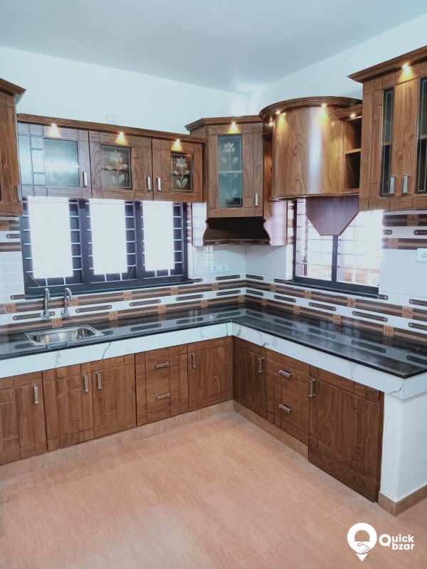 Thachottukavu malayankizyinu samepam 4 cent 1800 sqft
